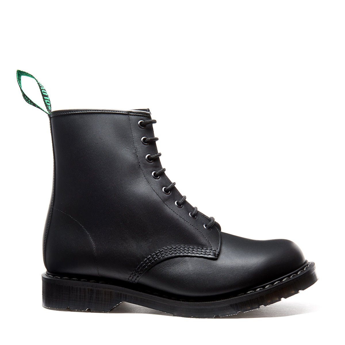 Solovair 8-Eye Derby Boot in black waxy leather with translucent air-cushioned sole